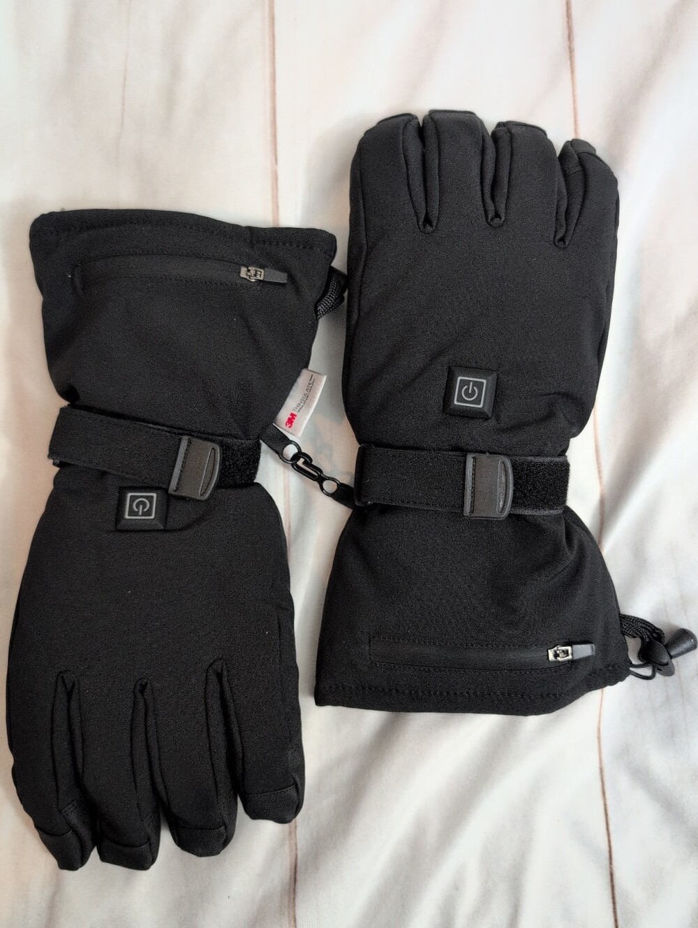Heated Gloves Large 4000mAh Rechargeable 3M Thinsulate 3 Heat Settings Black
